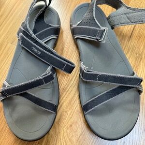 TEVA Verra Sandals